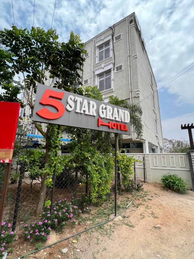 5 Star Grand Hotel Shamshabad Bagian luar foto